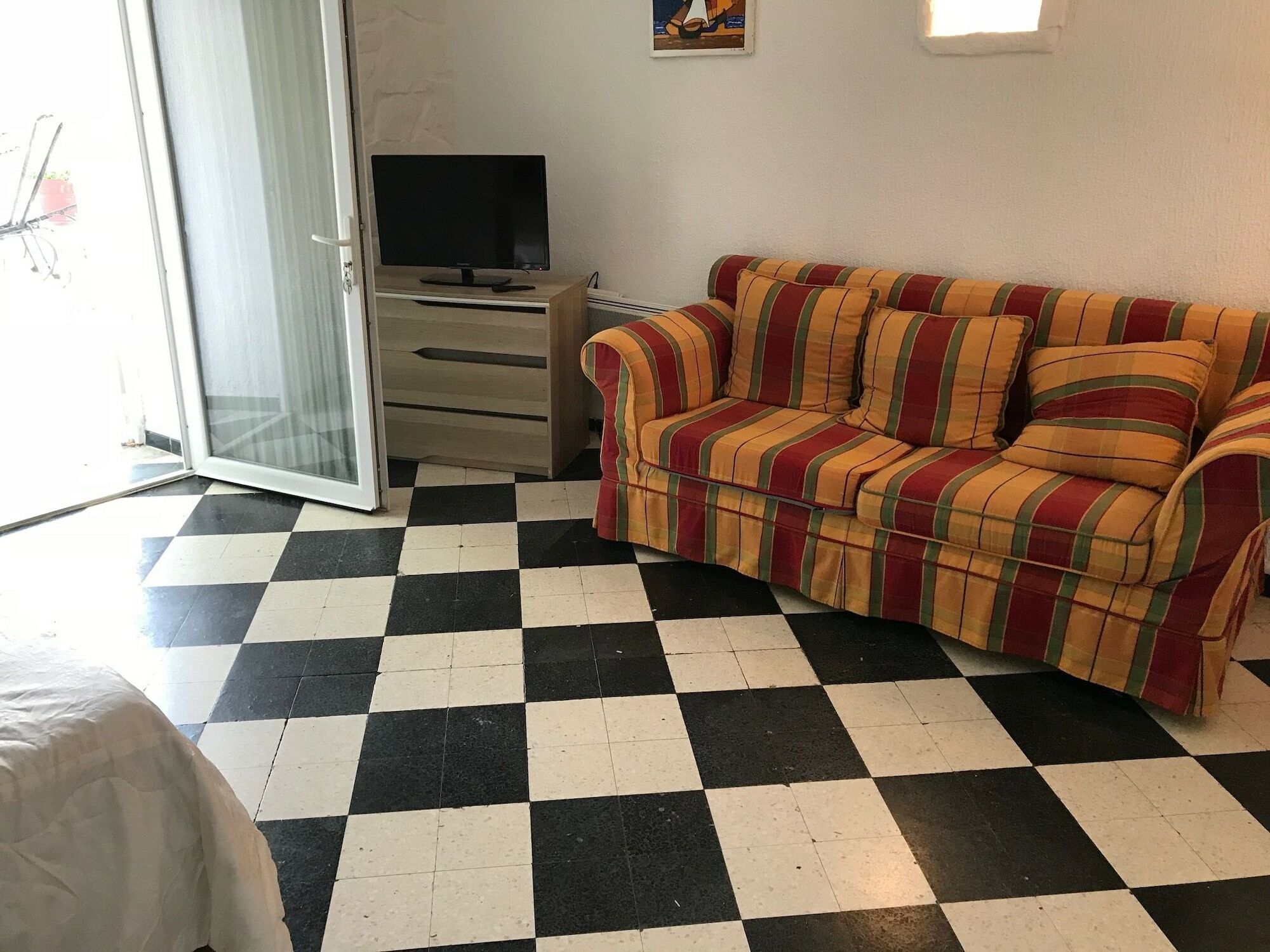 Auberge Des Garrigues نيم المظهر الخارجي الصورة