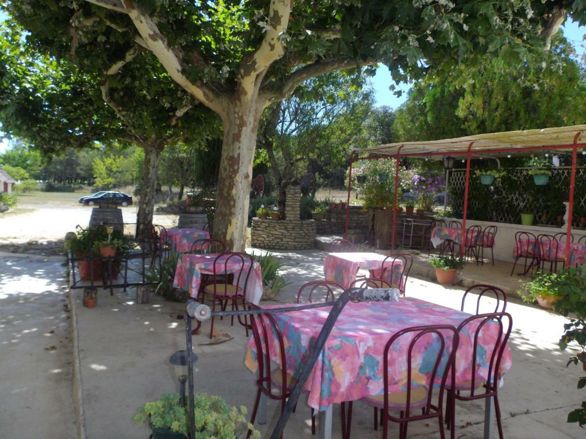 Auberge Des Garrigues نيم المظهر الخارجي الصورة