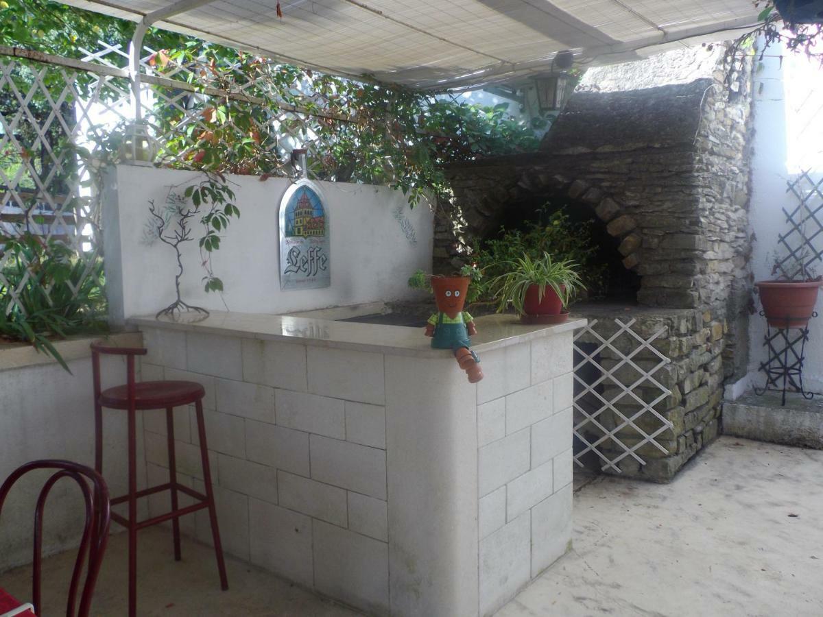 Auberge Des Garrigues نيم المظهر الخارجي الصورة